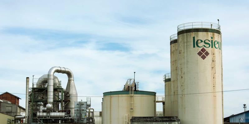 B2B企业如何通过内容营销建立行业思想领导力：整合网络营销、SEO与社交媒体营销的策略指南