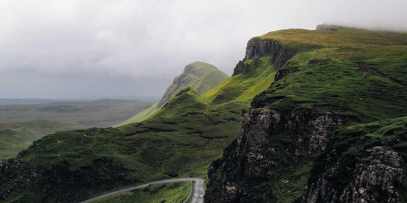 B2B行业内容营销白皮书撰写与分发全攻略：以思想领导力驱动数字营销与电商运营增长