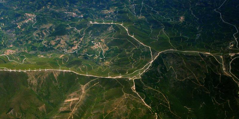 网络营销2.1时代：电商运营、社交媒体与数字营销的融合之道